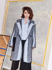 Chic oversize coat