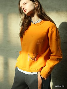 DOUBLE FACE CROWN MOTIF TOP [SALE 30%]