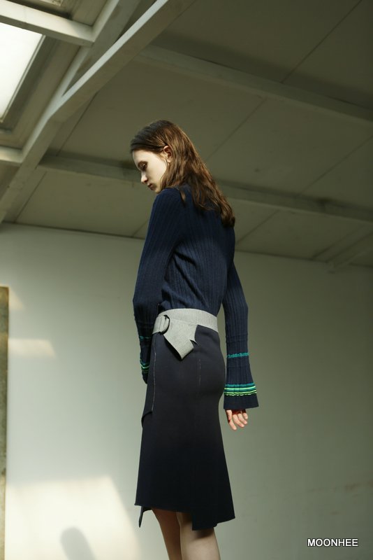 SLEEVE 3 COLORING TOP [SALE 30%]