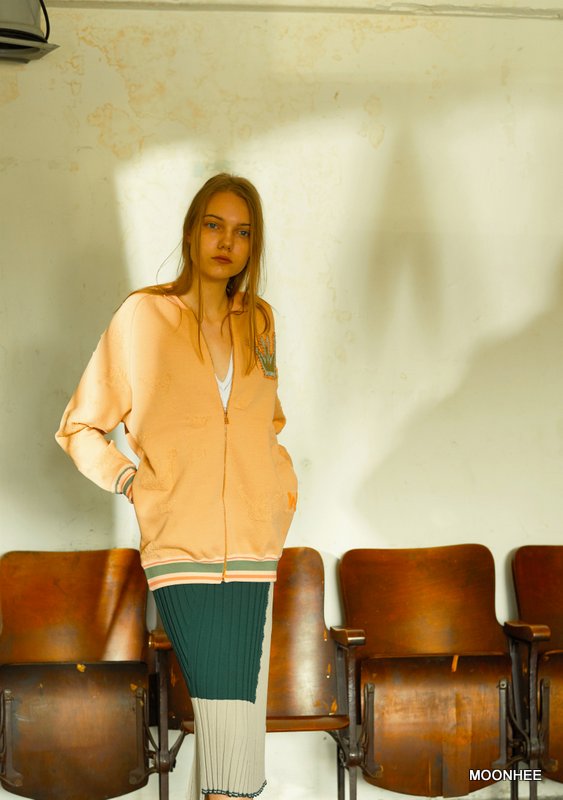 DOUBLE FACE CROWN JUMPER