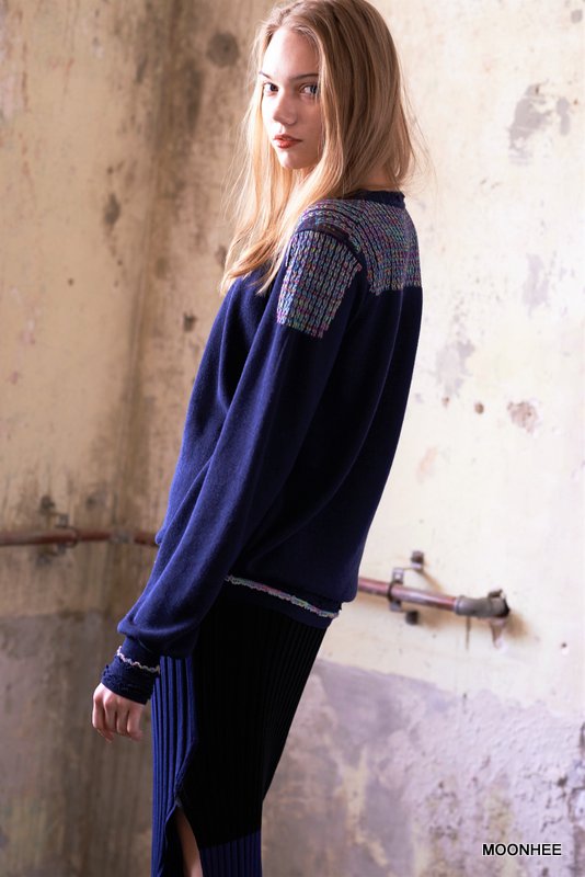 SPACE CABLE FRIL BLOUSE