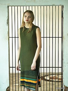 MULTI INTARSIA SLEEVELESS DRESS