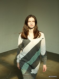 COLOR MATCHING INTARSIA PULLOVER (GREY)
