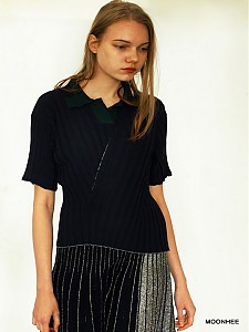 CHARACTER POINT PIQUE NECK TOP (NAVY)