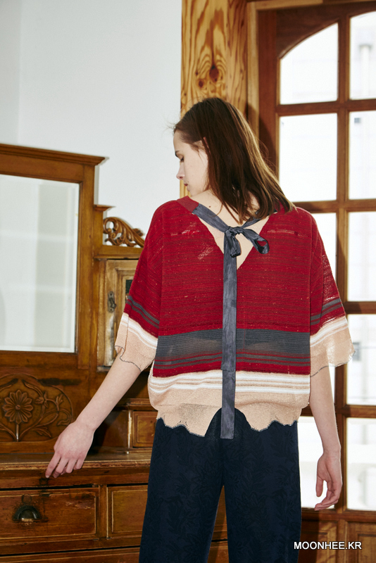 FRILL WAVE RIBBON TOP (RED)