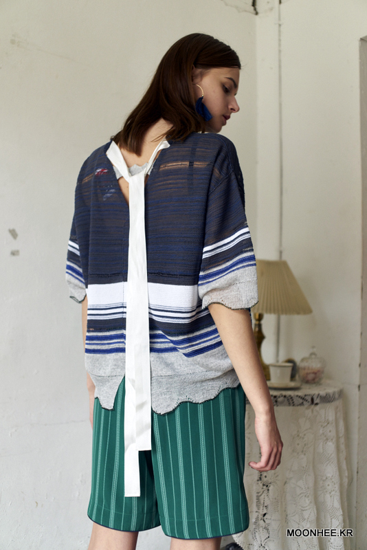 FRILL WAVE RIBBON TOP (GREY)