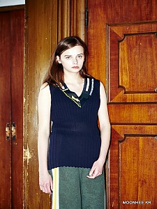 JACQUARD V-NECK SLEEVELESS