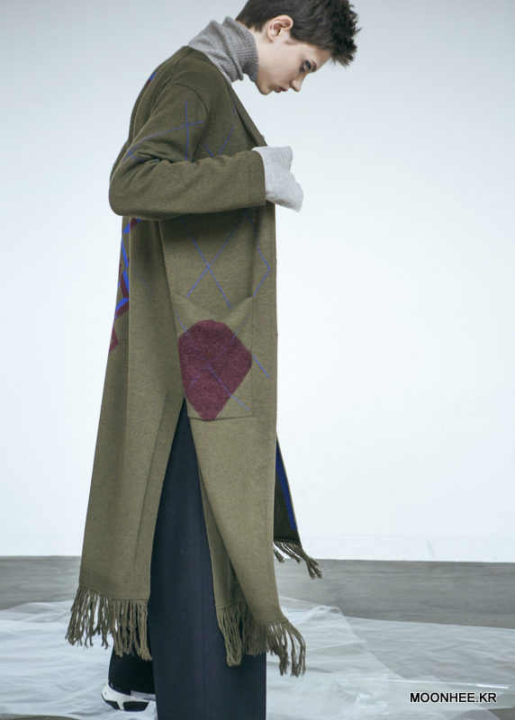 Diamond Pattern Long Cardigan [KHAKI]