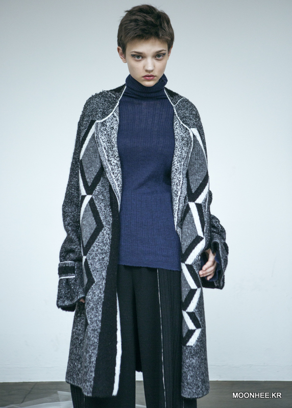 Diamond Jacquard Coat [BLACK]
