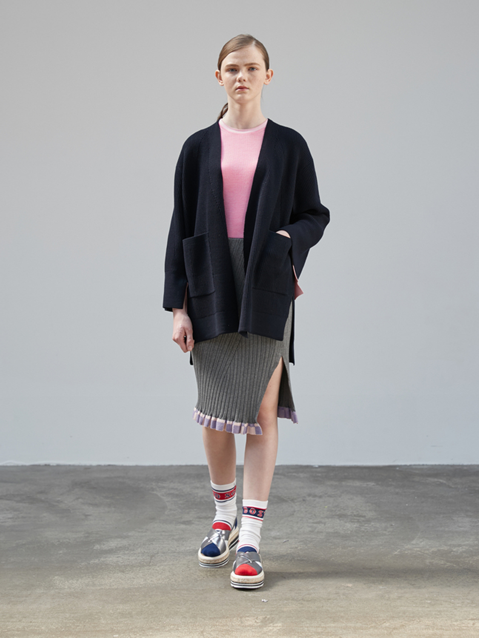 DIAGONAL POKET CARDIGAN [NAVY]
