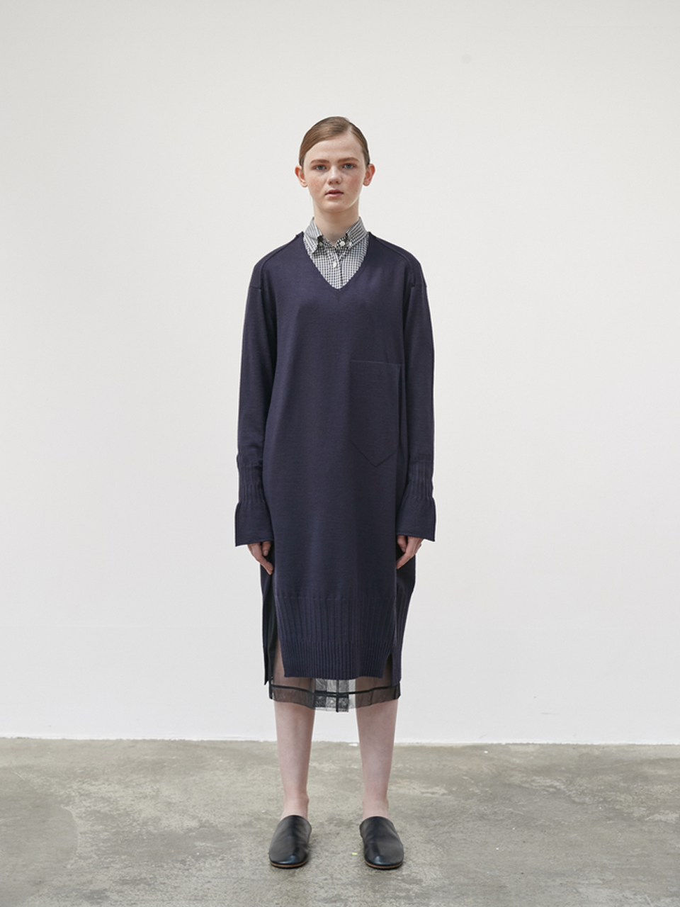 V-NECK WIDE CUFFS LONG DRESS [D/NAVY]