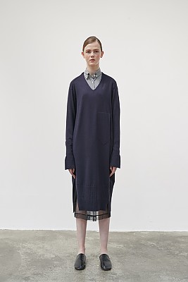 V-NECK WIDE CUFFS LONG DRESS [D/NAVY]