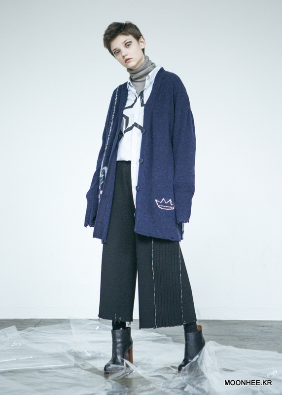 Angel Graphic Cardigan [Dark Navy]