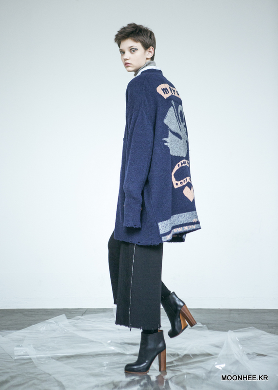 Angel Graphic Cardigan [Dark Navy]