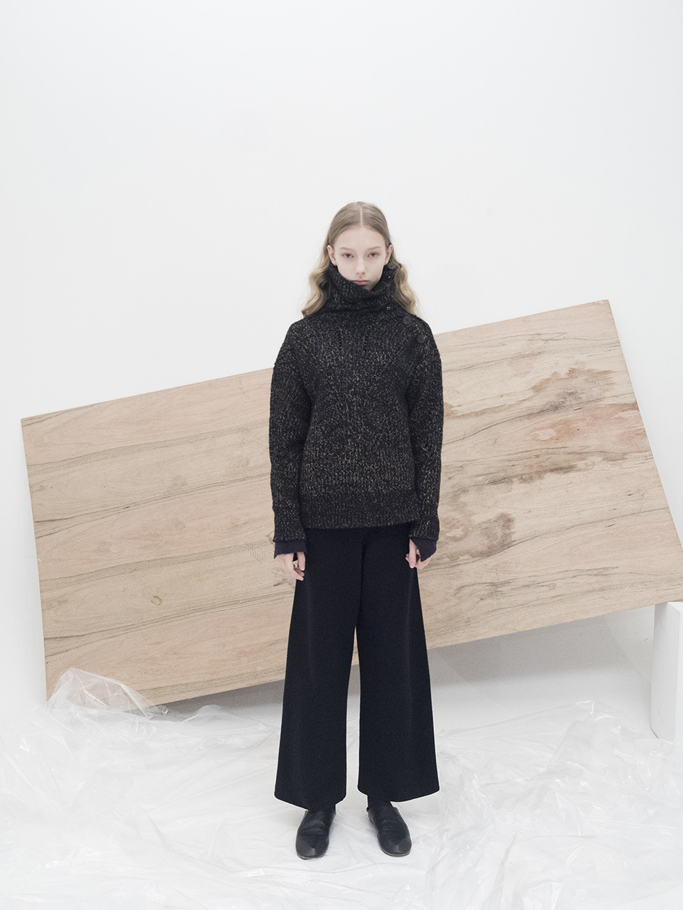 M7WT01A [Multi-Colored Ribbed Bulky Pullover] BLACK