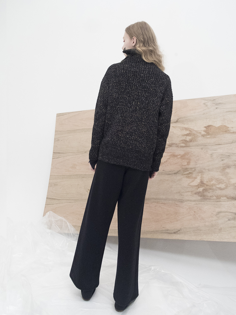 M7WT01A [Multi-Colored Ribbed Bulky Pullover] BLACK
