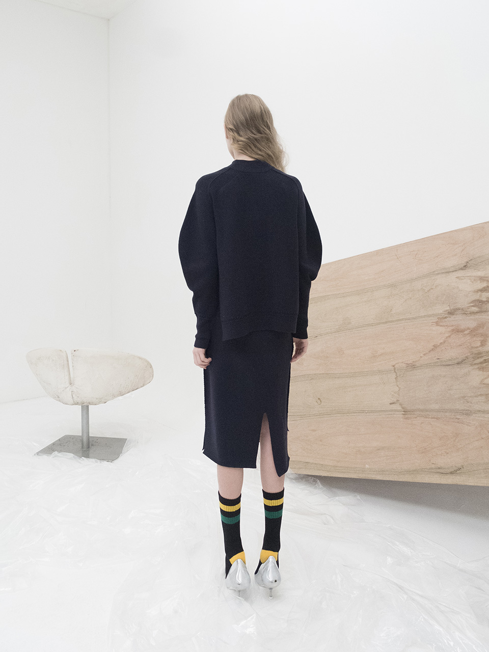 M7WT04A [Structural Sleeve Ribbed Pullover] DARK NAVY