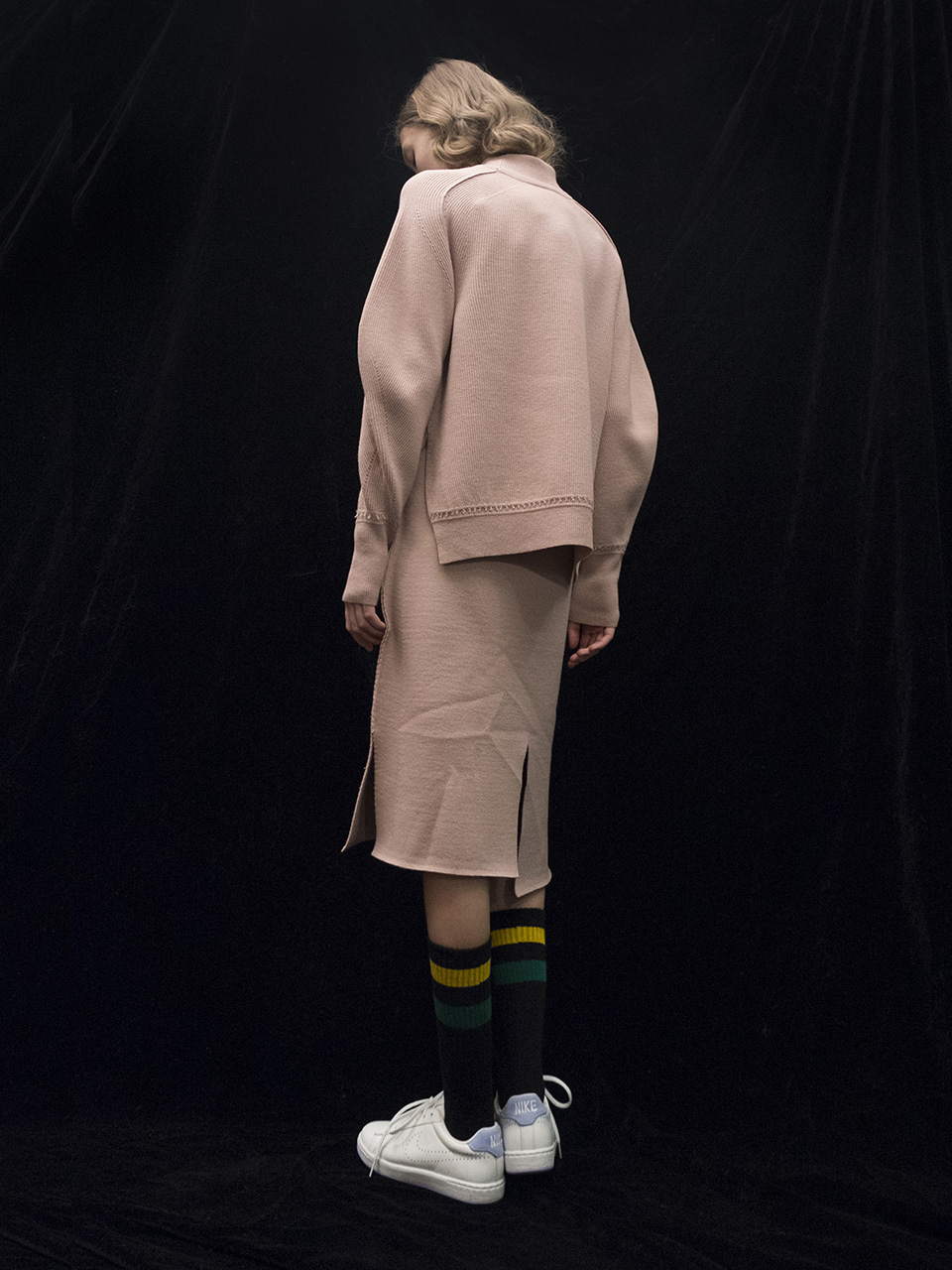 M7WS01A [Slit-Intarsia Knit Skirt] BEIGE