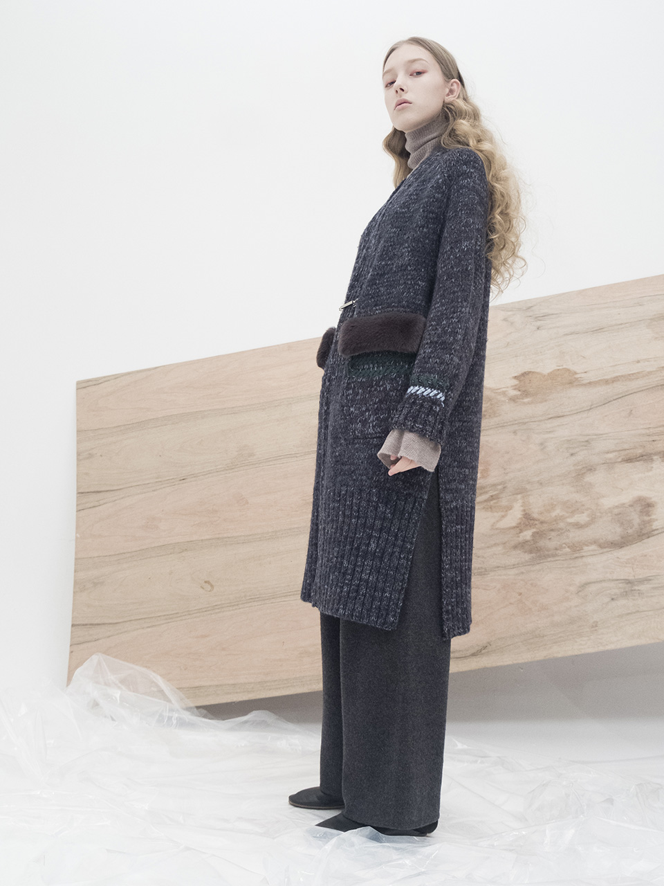 M7WO02A [Multi-Color Blended Bulky Cardigan] DARK NAVY