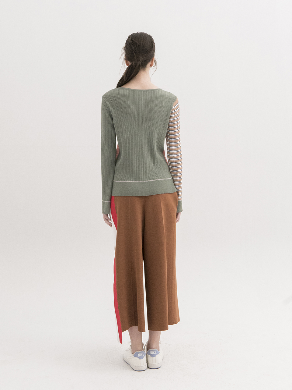Color-Block Ribbed Pullover