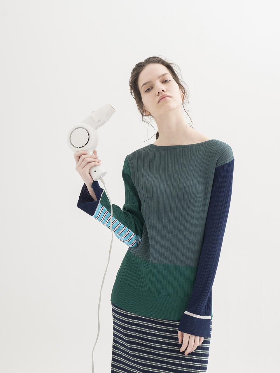 Color-Block Ribbed Pullover