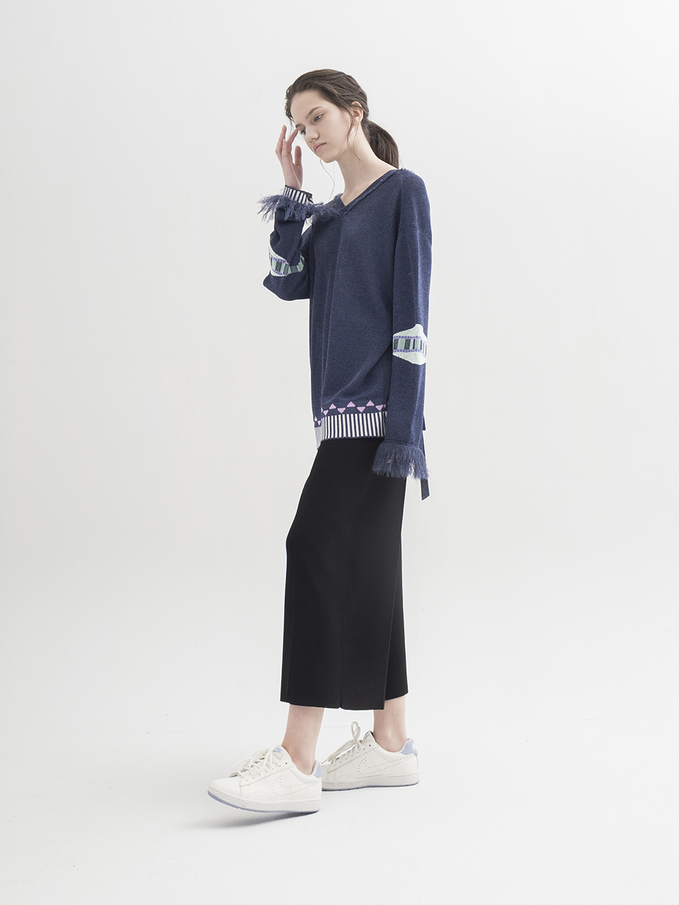 Jacquard with Tassel V-neck Cardigan