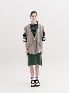 Oversized Knitted Vest Outer