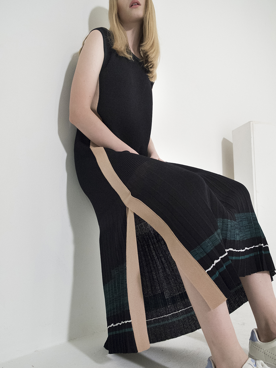 Pleated Long Knitted Dress