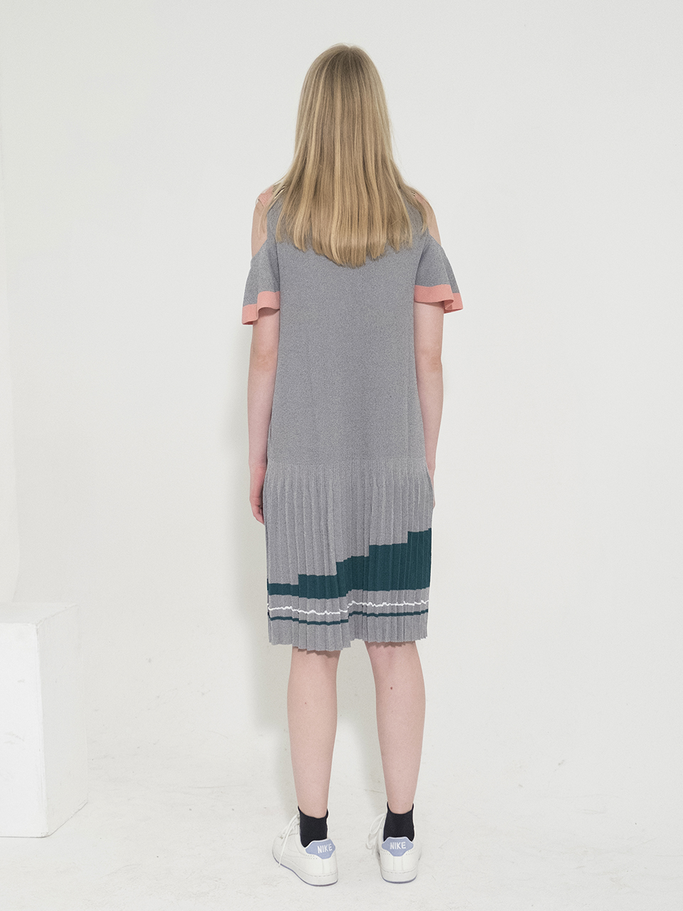 Open Shoulder Stripe Knit Dress