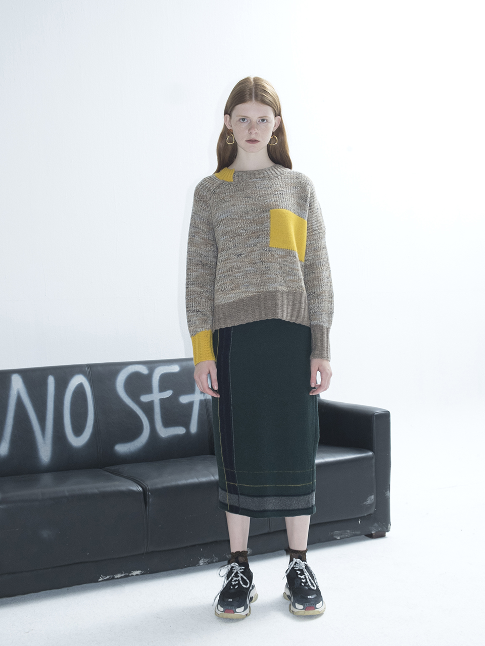 M8FT06A	UNBALNCE pullover