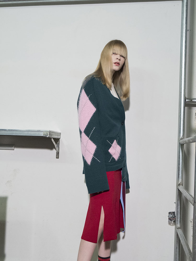 Argyle Angora Point Cardigan - D/GREEN