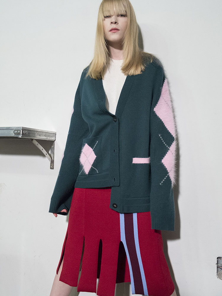 Argyle Angora Point Cardigan - D/GREEN