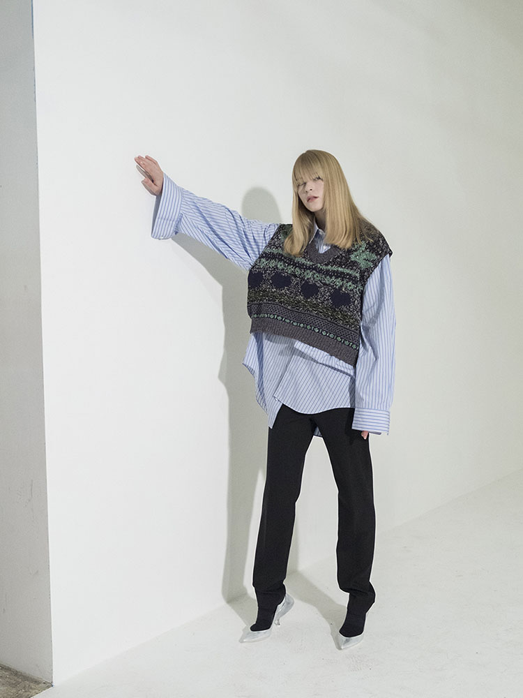 Multi Metallic Fancy Vest - M/GRAY