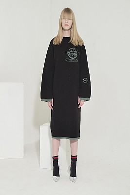 Jacquard-Point Oversized Long Dress -BLACK