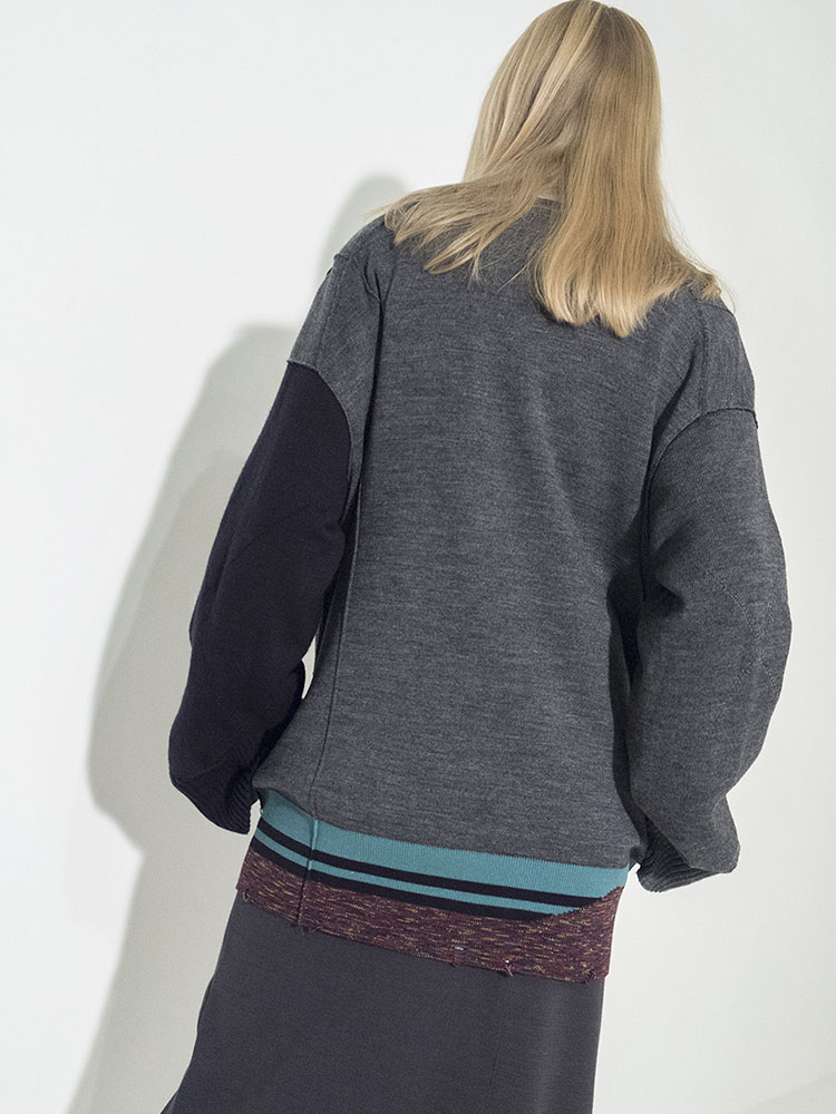 Flared Sleeve Color-Block Cardigan - GRAY