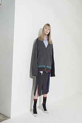 Flared Sleeve Color-Block Cardigan - GRAY