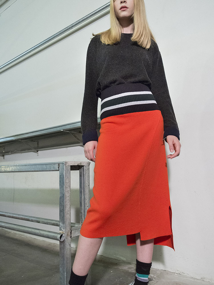 Unbalance Ribbed-Waist Knit Skirt - ORANGE