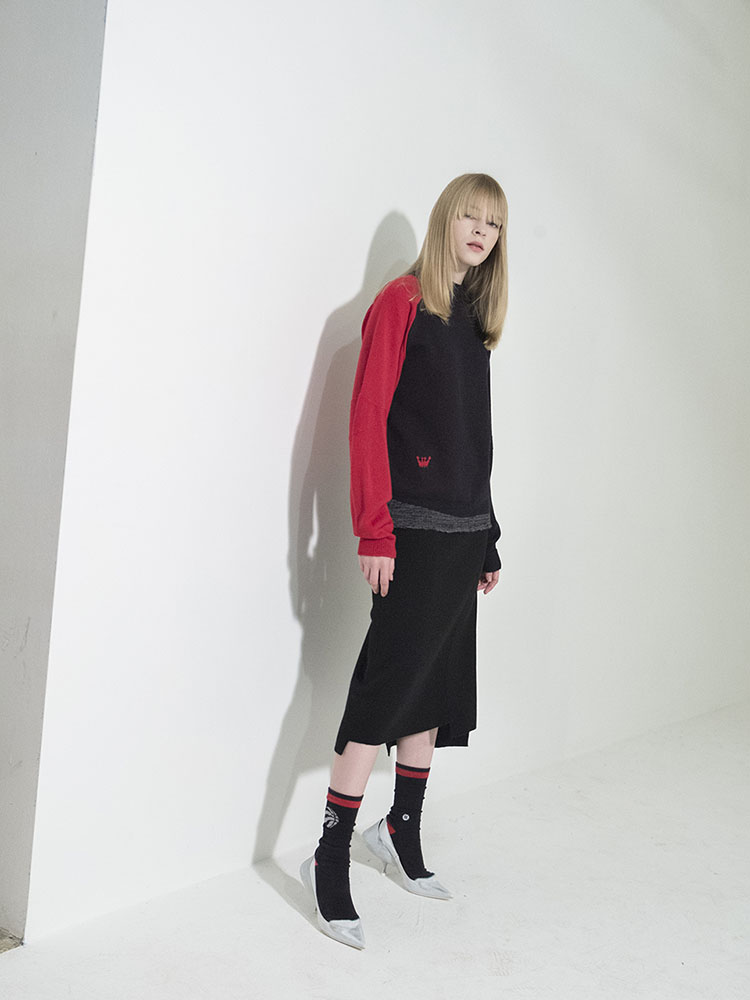 Sleeve Color-Block Basic Pullover - NAVY