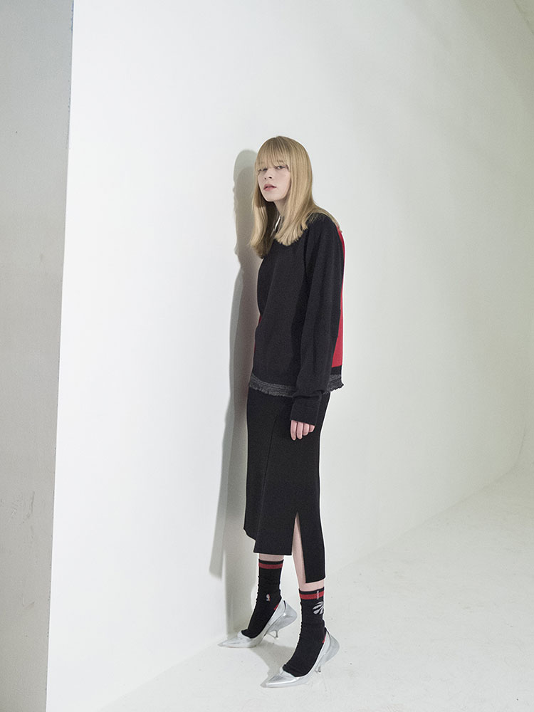 Sleeve Color-Block Basic Pullover - NAVY